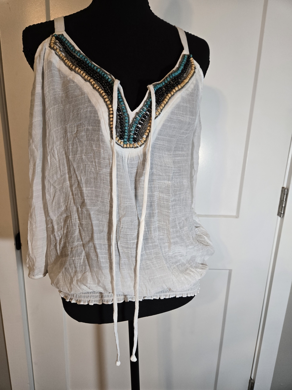 NWT iZ Byer White Gauze Beaded Boho Cold Shoulder Blouse Size Large